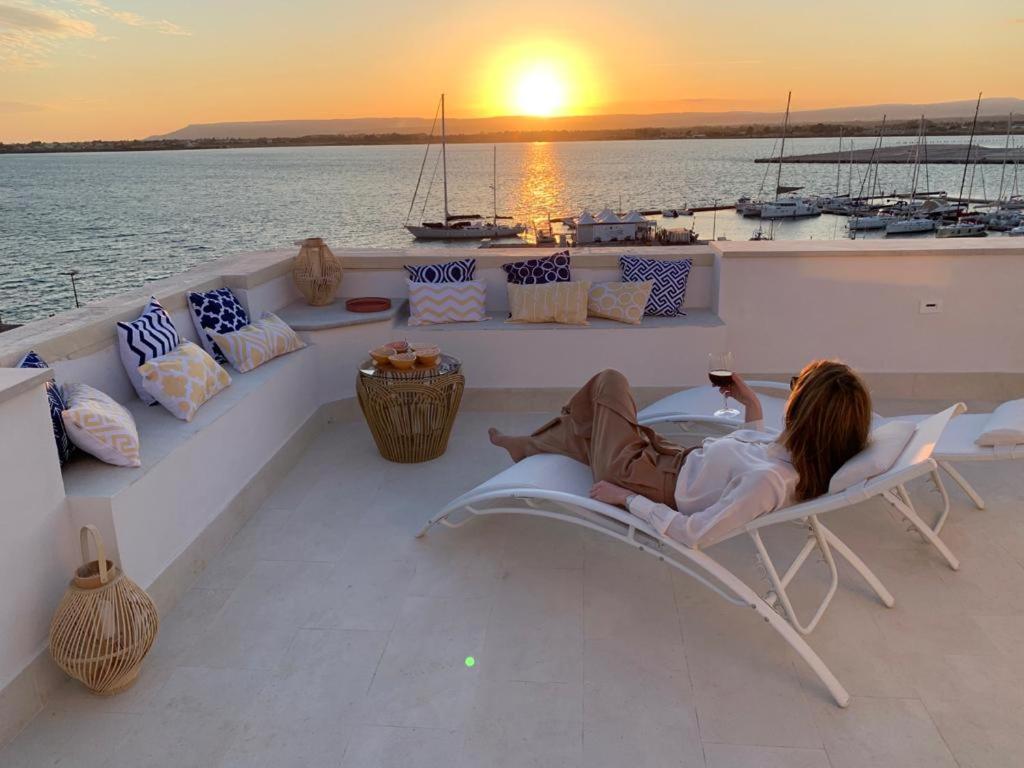 La Gorgone Ortigia Suites Syracuse Eksteriør billede